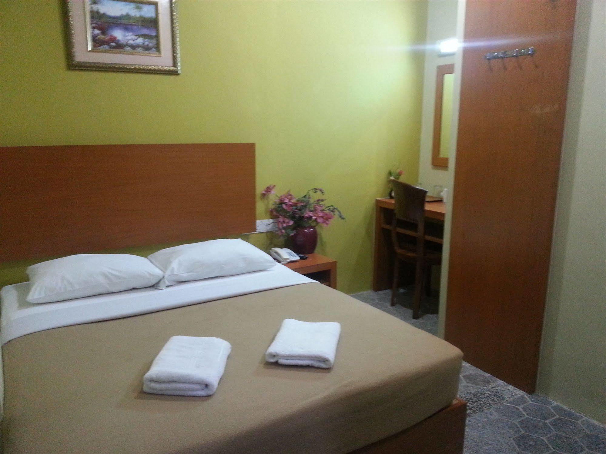 Oyo 390 Mayview Glory Hotel كوالالمبور المظهر الخارجي الصورة